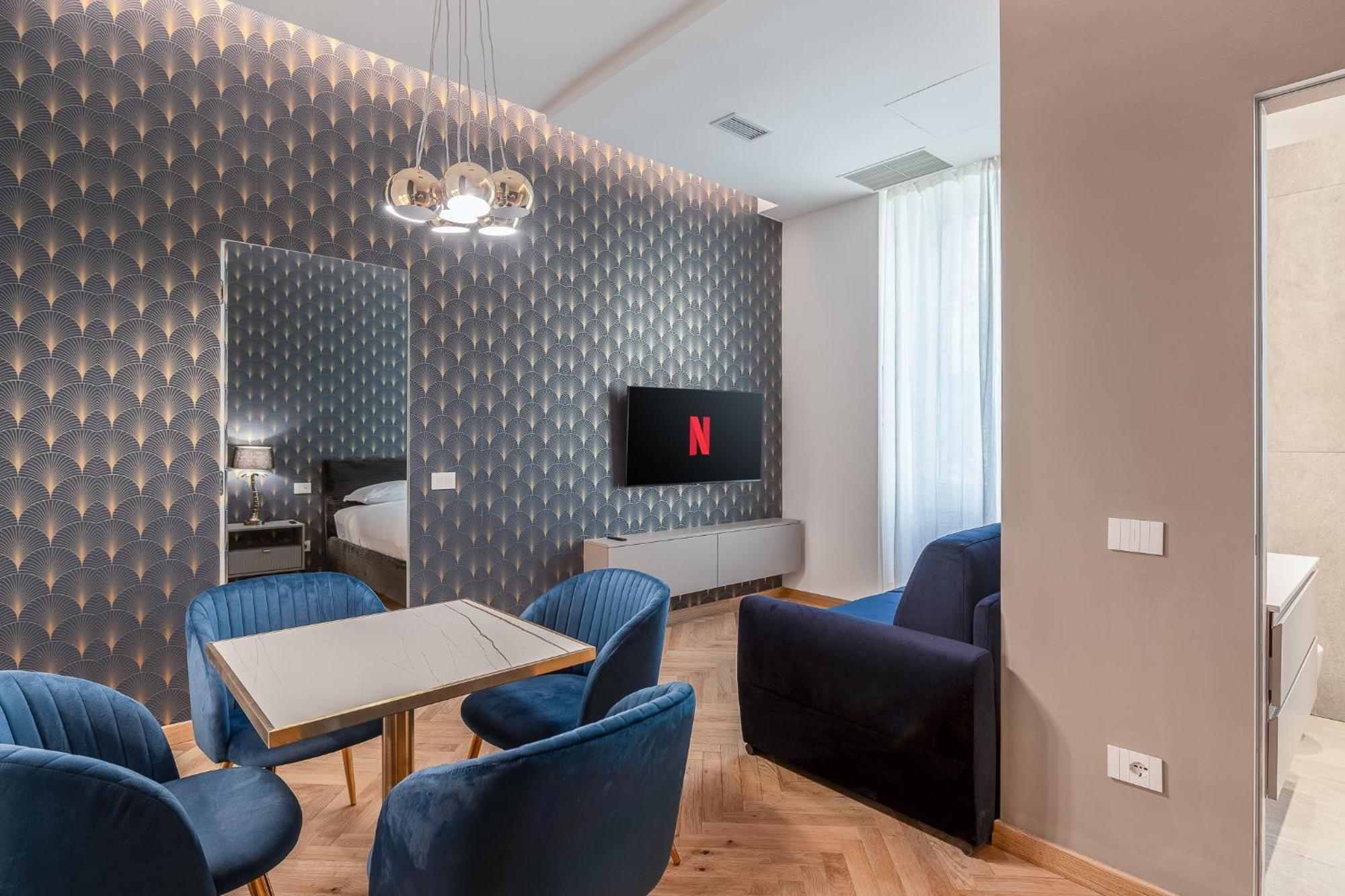Luxury Apartment - Near Stazione Centrale Milán Exterior foto