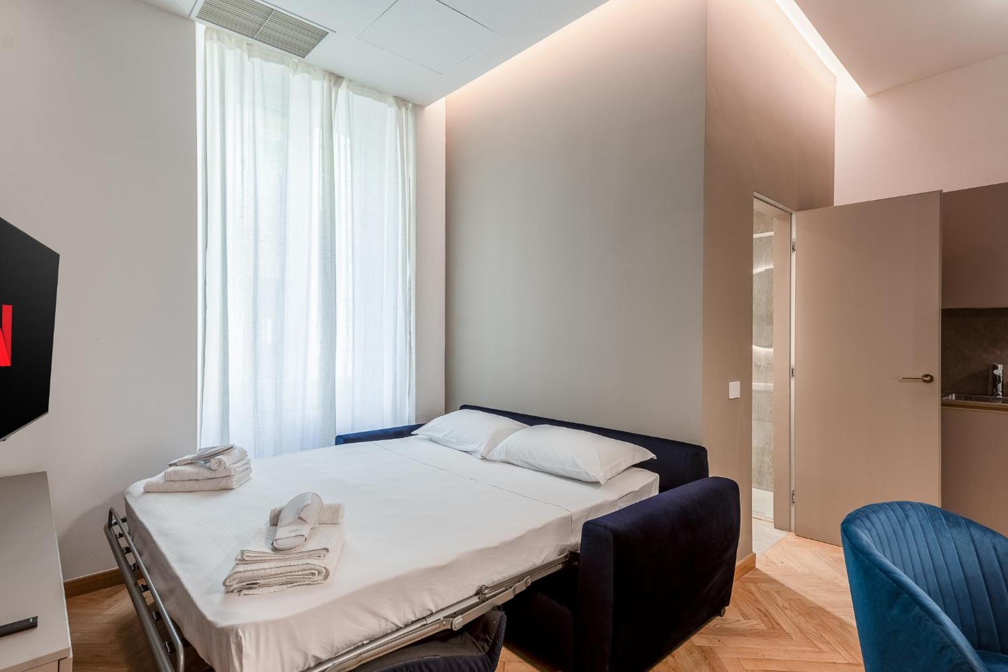 Luxury Apartment - Near Stazione Centrale Milán Exterior foto